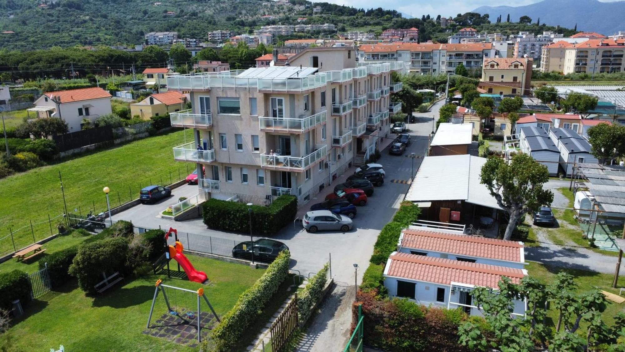 Residence Riviera Альбенга Экстерьер фото